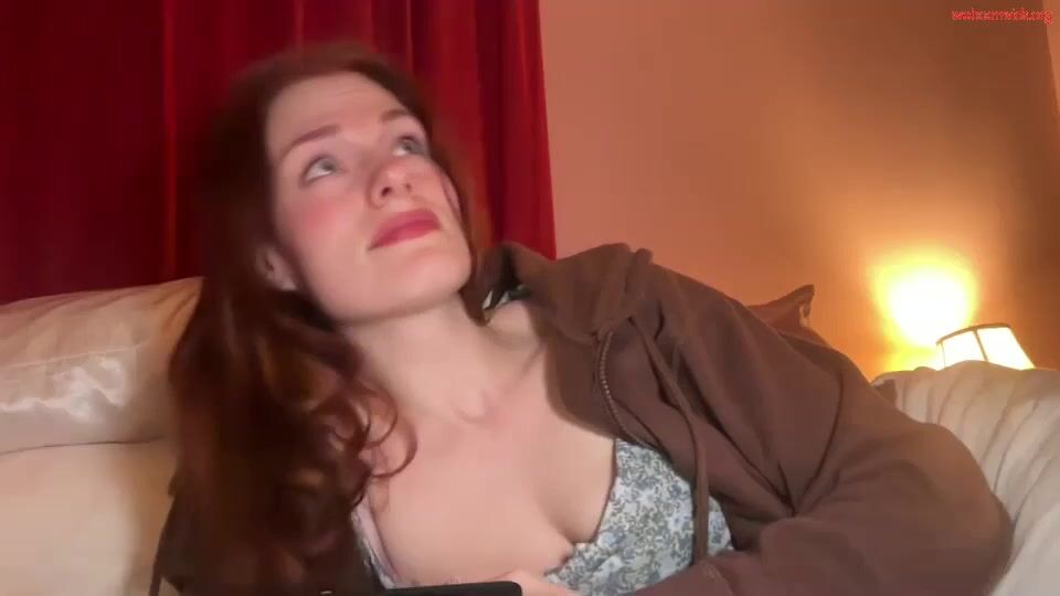 bigredcarrott - Private  Video office deepthroating masturbating