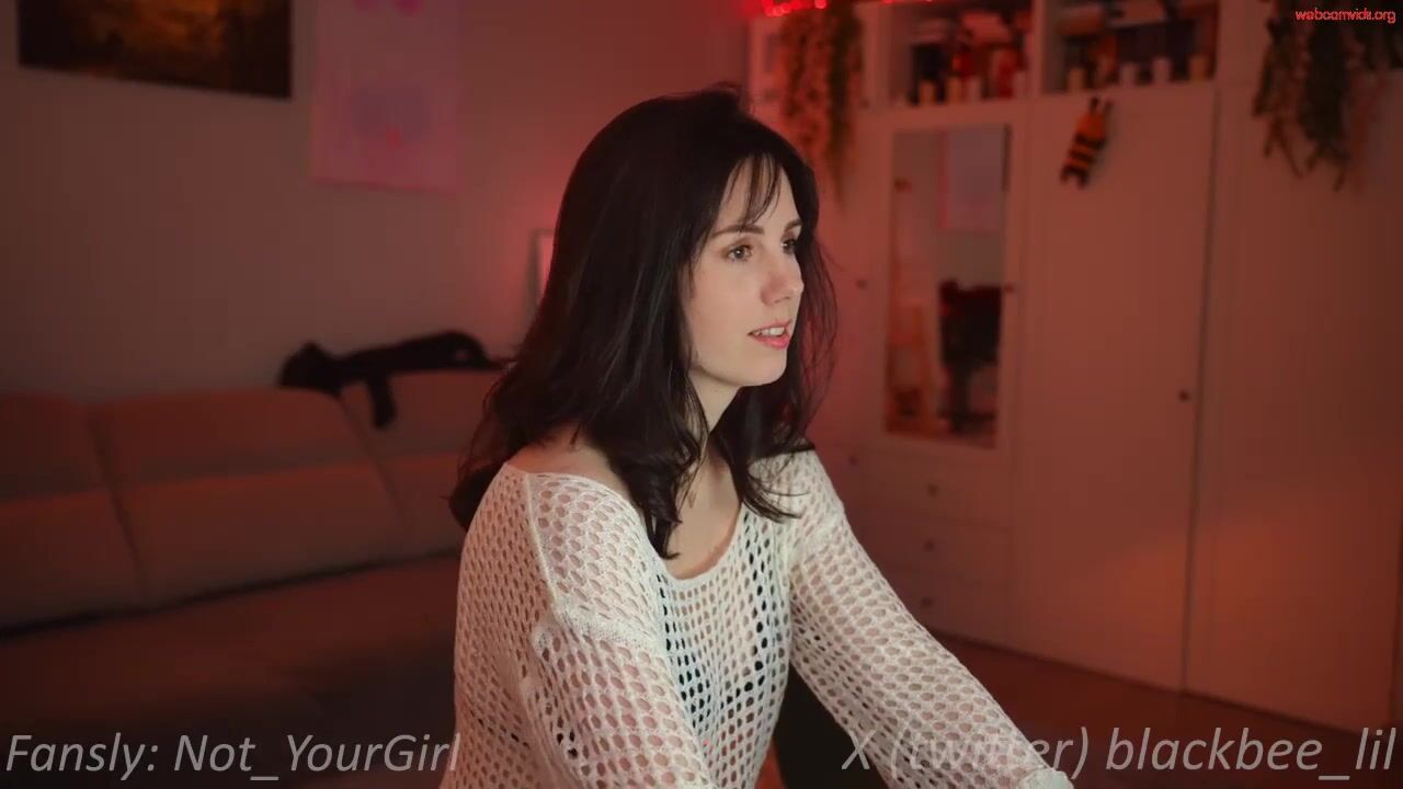 _blackbee_ - Private  Video torso couples naturalbigtits