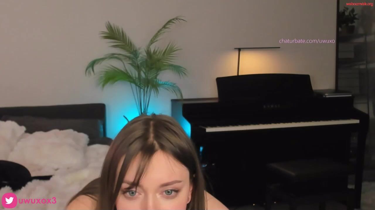 uwuxo - Private  Video rollthedice hugeboobs perfecttits
