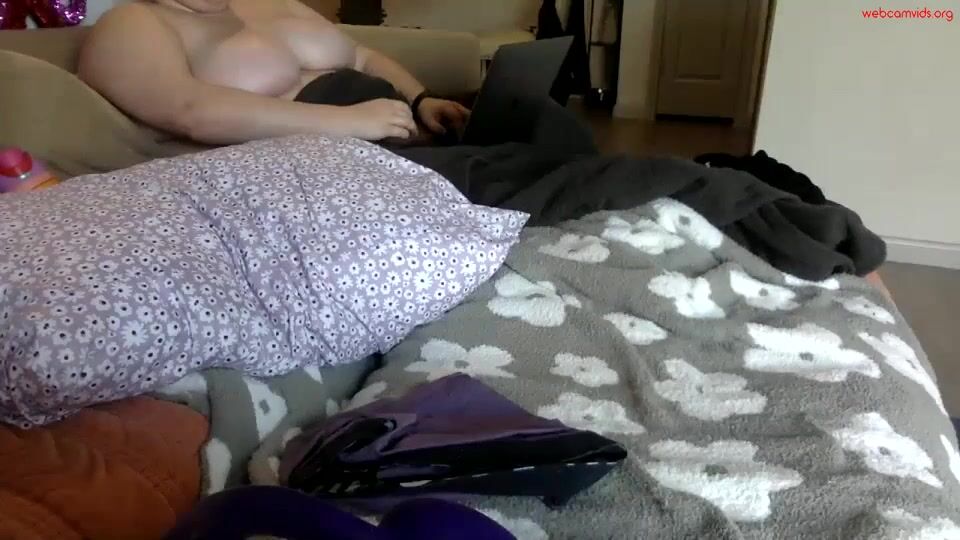 aprilshowers23 - Private  Video deepthroating nicegirl smile