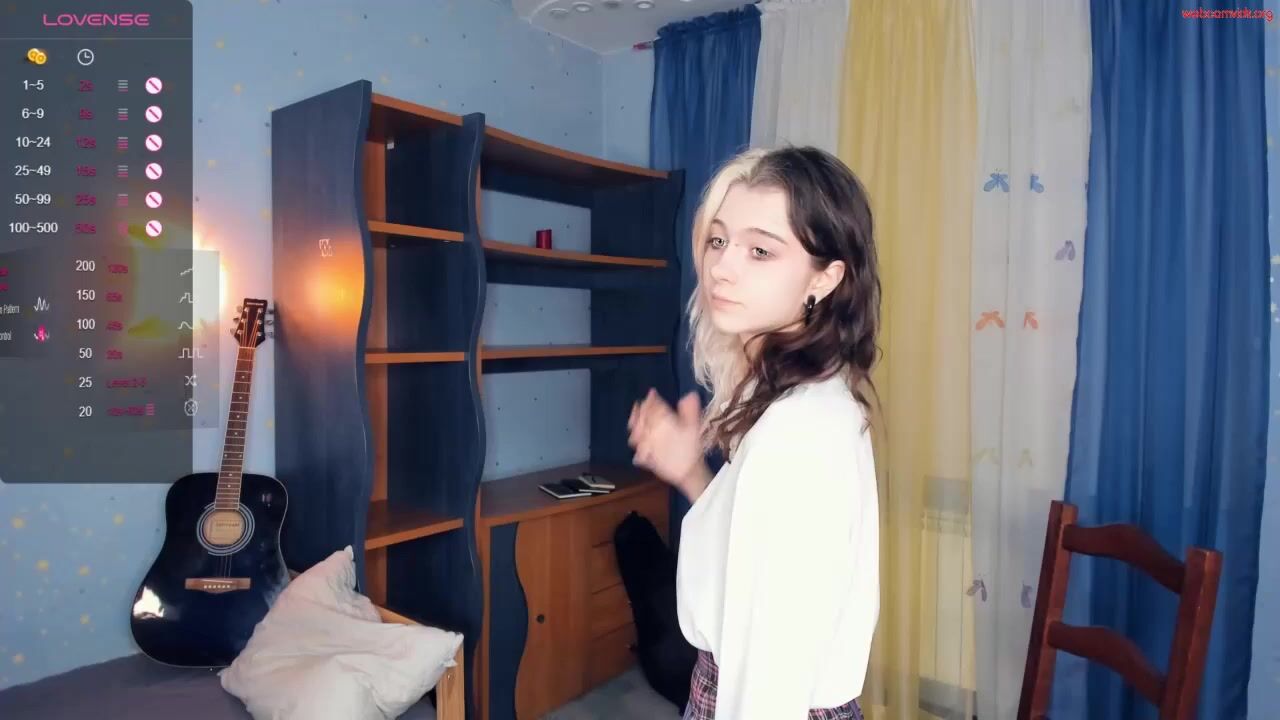 deliaderrick - Private  Video kiss kink spy