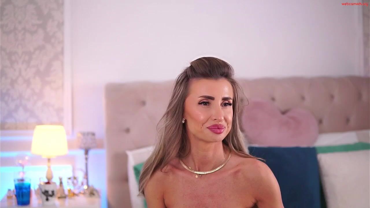 enjoyableemma - Private  Video bi fingers wheel
