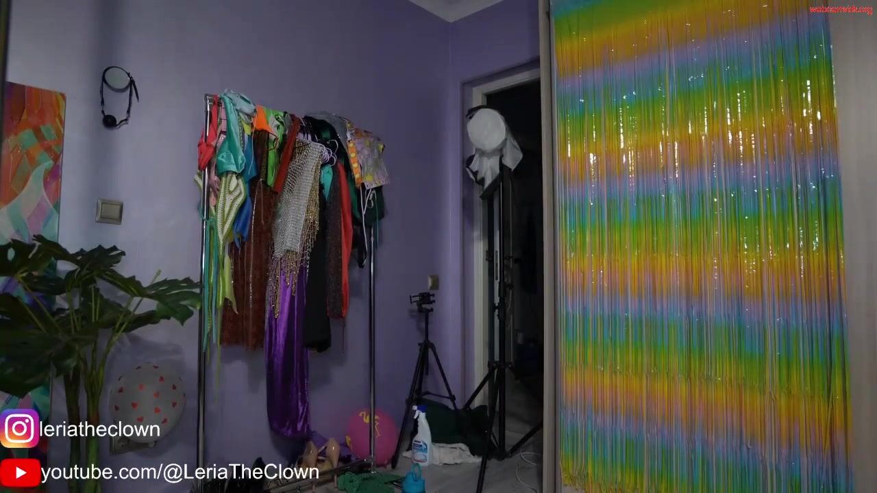 leriatheclown - Private  Video smoking huge chubby
