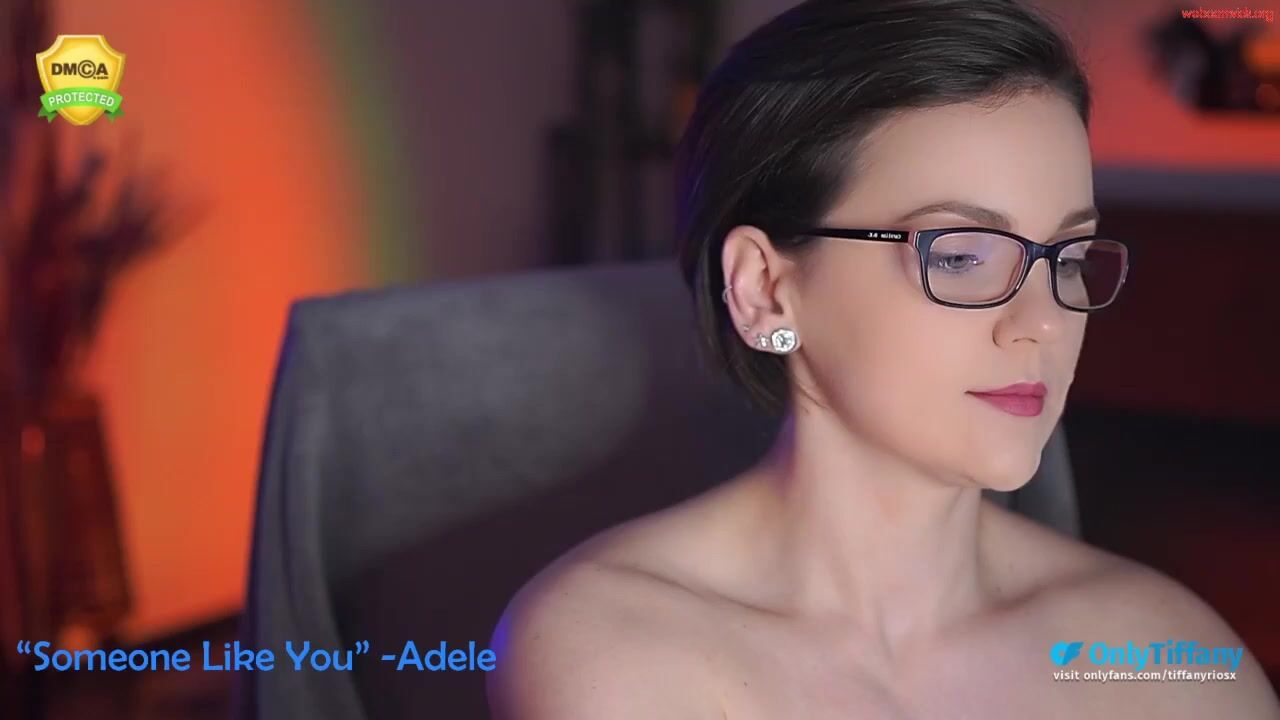 tiffanyriox - Private  Video multigoal happy naturaltits
