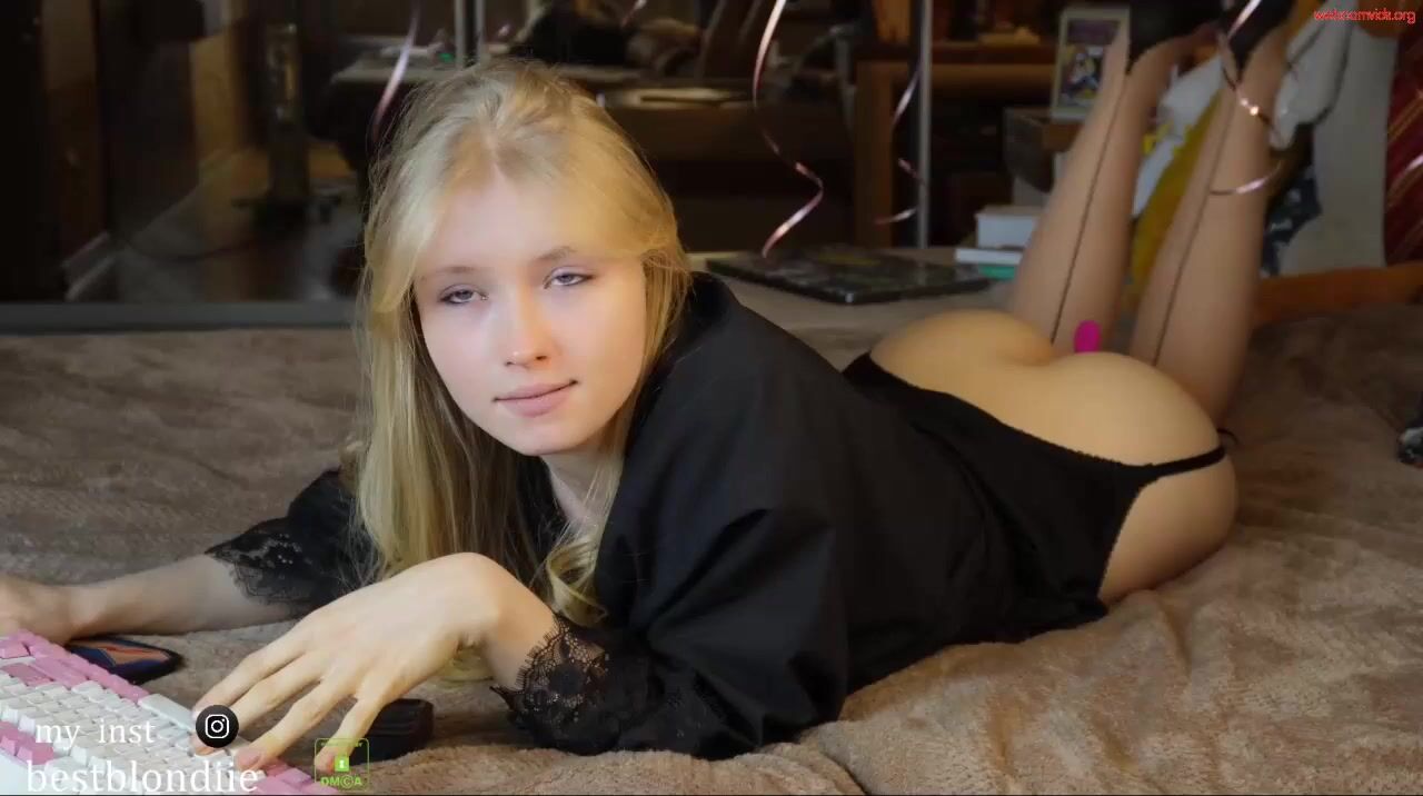 bestblondiiecb - Private  Video pvtshow goals lovenselush