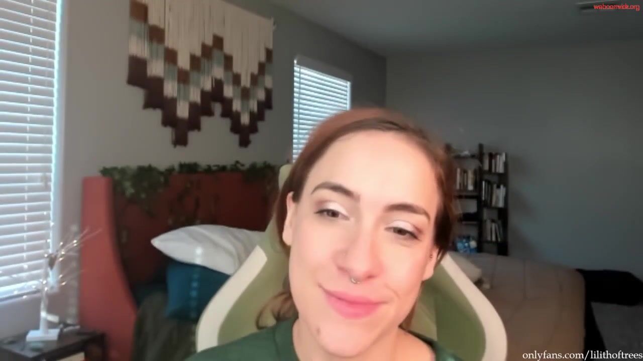 lilithoftrees - Private  Video funny deutsch suit