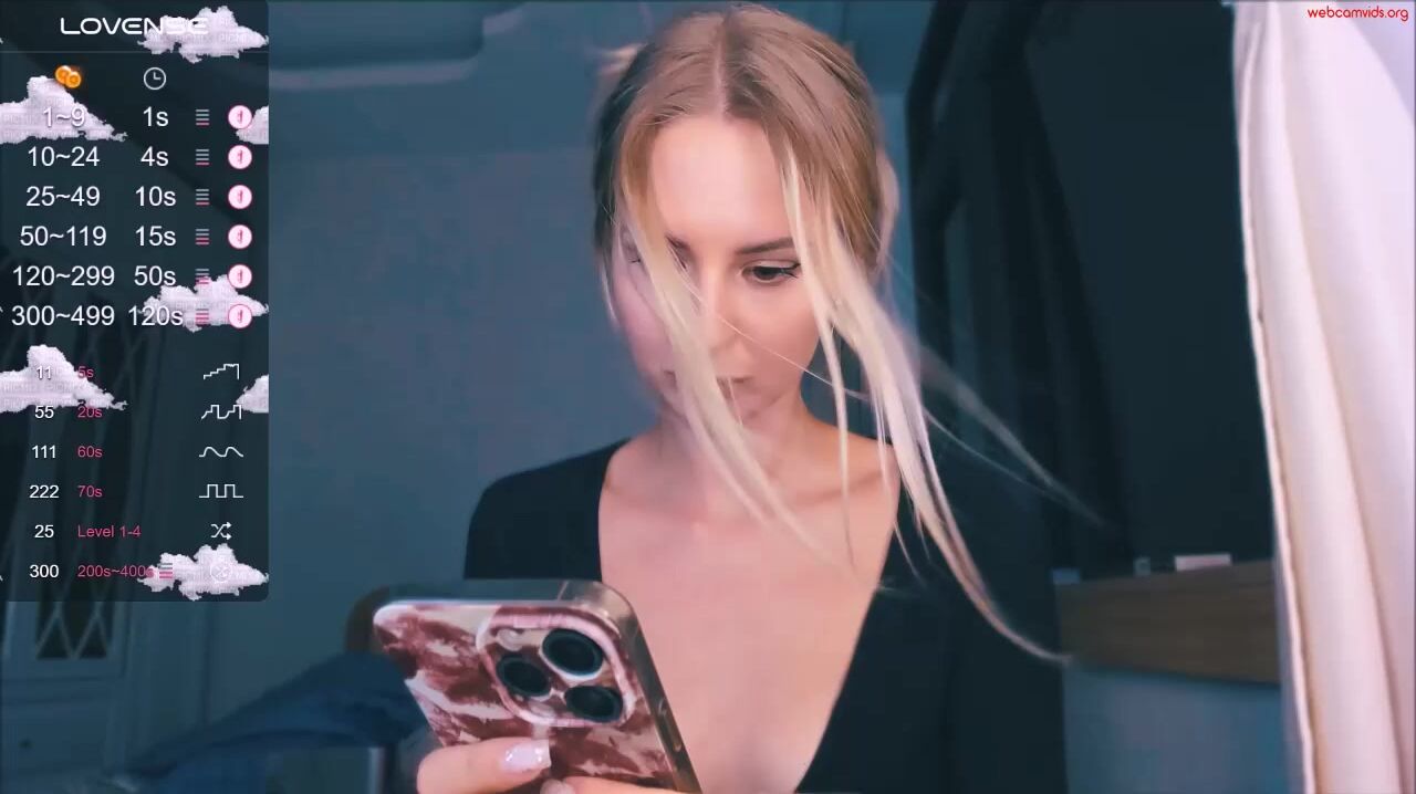 f1oraa - Private  Video bisexual handjob nails