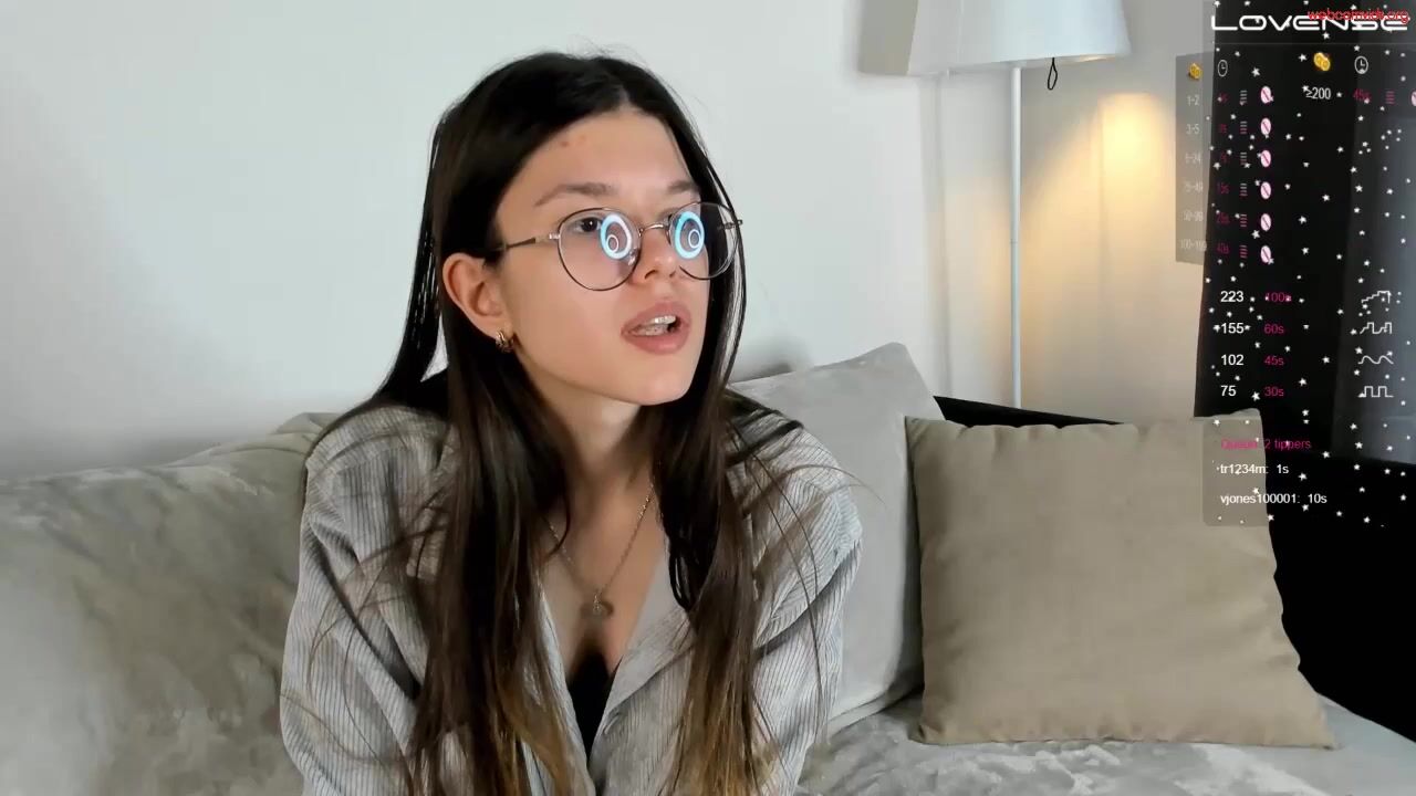 hellogentlemana - Private  Video squirting tail hotgirl
