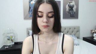 ella_mio - Private  Video braces curved elegant
