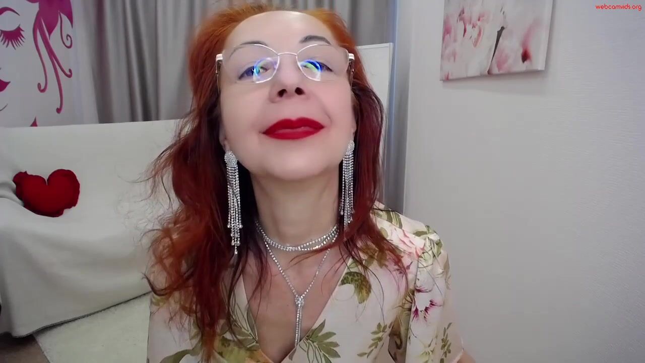 sweetmilf777 - Private  Video petite interactive bigtits