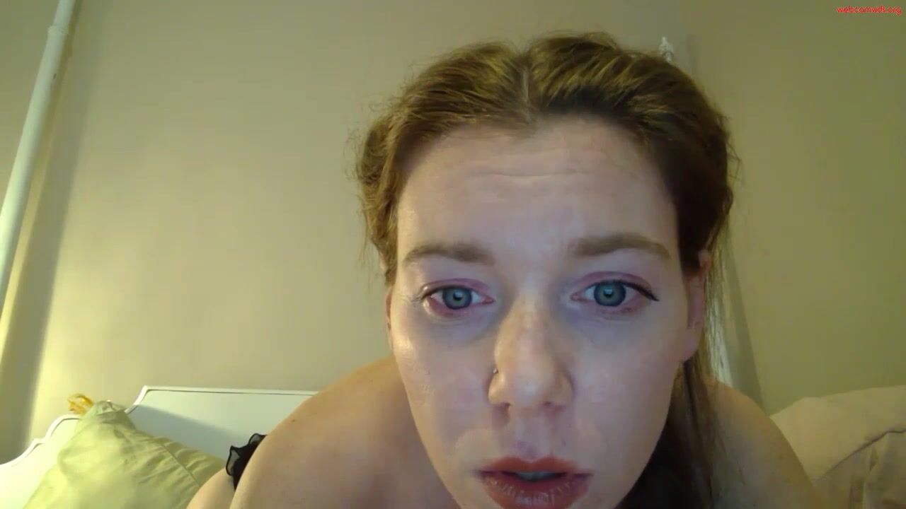 velvetropes - Private Video cam model socks kiss