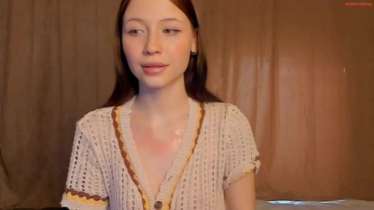 lovelydelmel - Private  Video serve interactive flexing