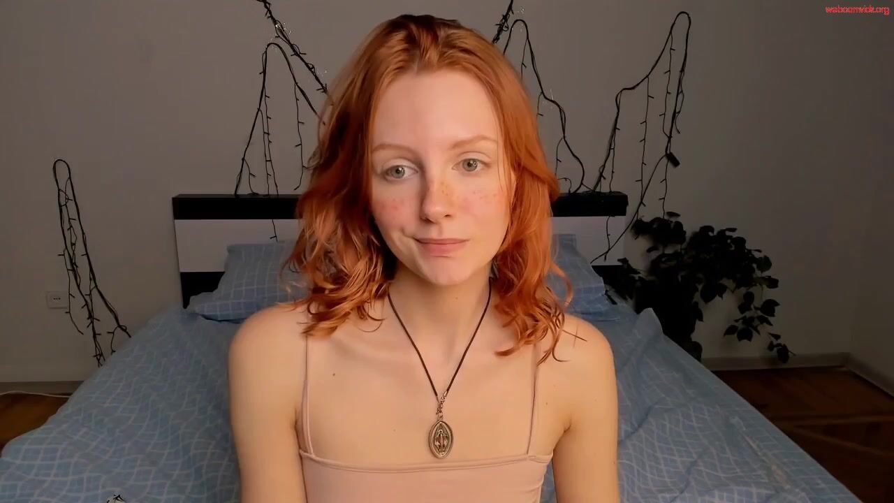 elis_red1 - Private  Video yoga shy punk