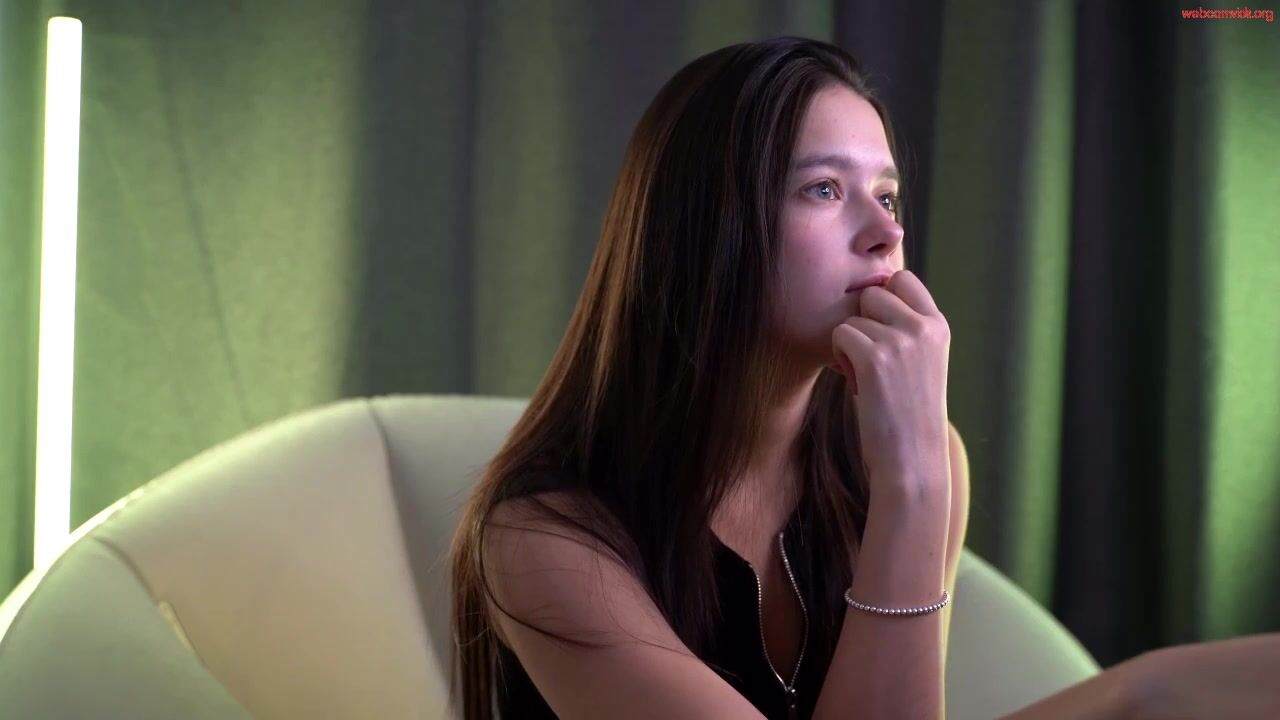 emilybatee - Private  Video creamypussy clip baddragon