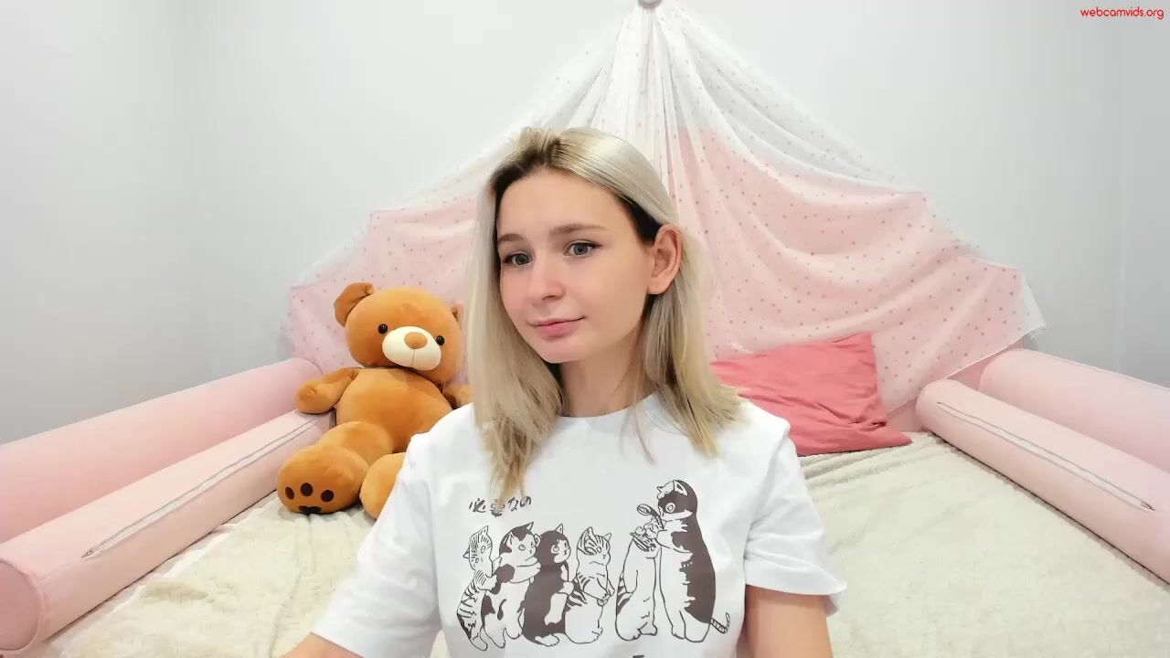 leilalewiss - Private  Video privateshow pegging amateur