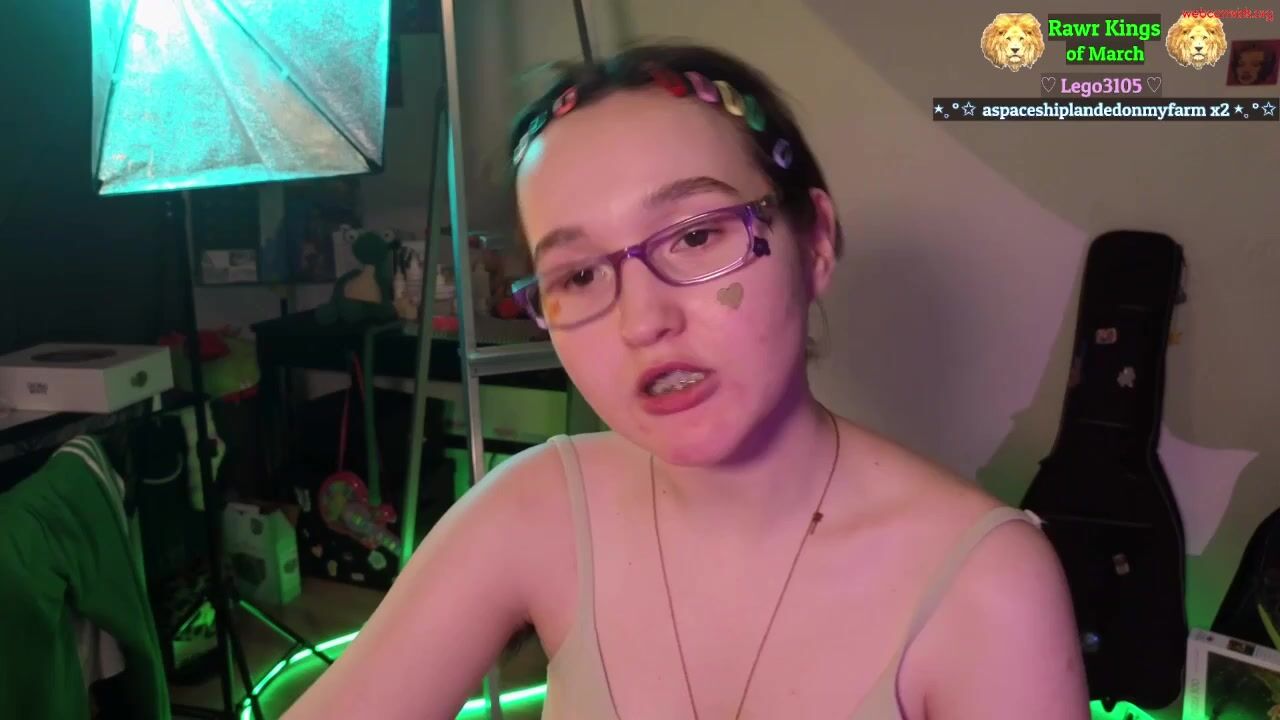 frogessjay - Private  Video supermodel smoker highheels