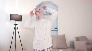 wandaloproject - Private  Video jeans punish vape