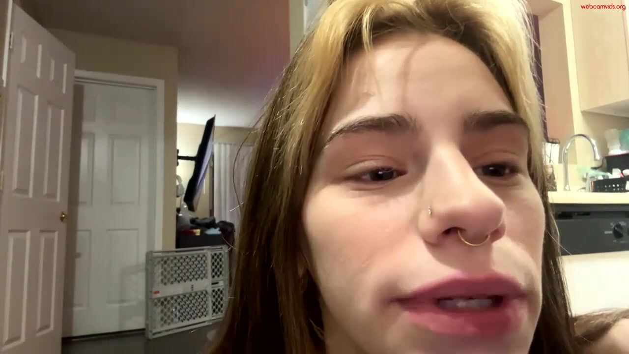 itsbreezyout - Private  Video greeneyes smooth nipple