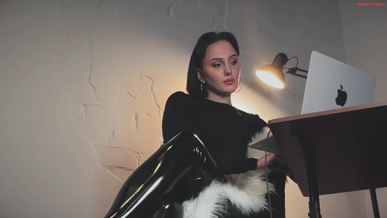 snakenest - Private  Video seductive blueeyes multigoal