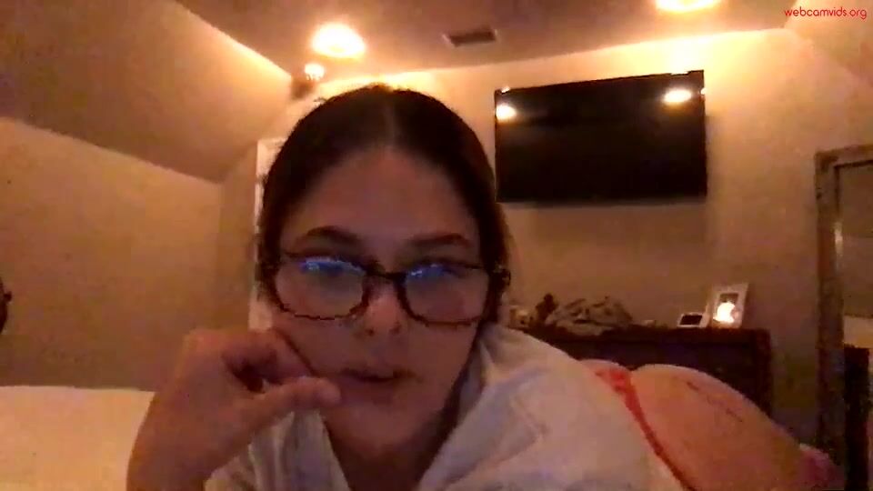 alexismarieeee - Private  Video nipple party request