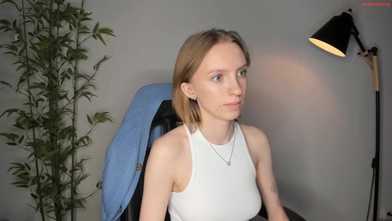 darlenegladish - Private  Video edging curvaceous plug