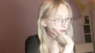 mayvi_cold - Private  Video cam girl bicurious mature