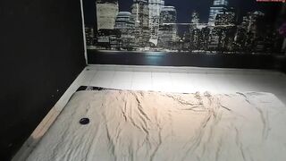 tokioandlevi - Private  Video cc toes bulge