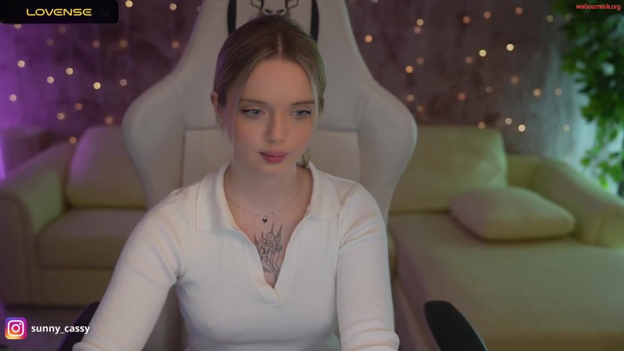 anabel054 - Private  Video biglegs squirting sucktits