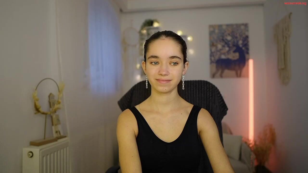gia_paige18 - Private  Video cumshow goth hush