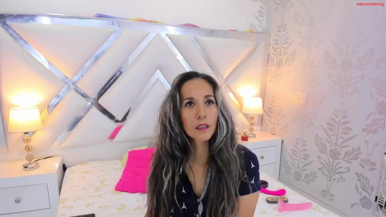 laurafarrely - Private  Video hidden show longlegs twerk
