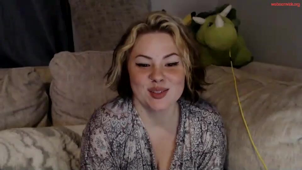 queensessy - Private  Video nonnude spit naturalboobs