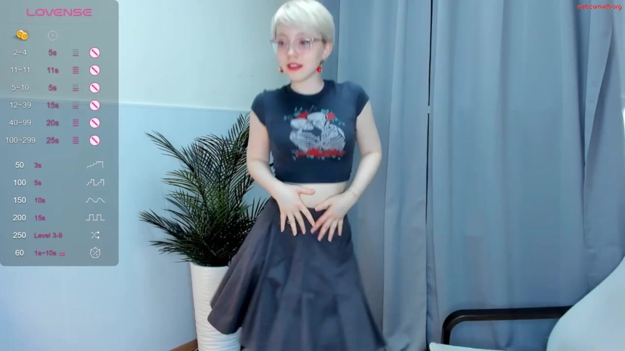 dorishane - Private  Video nails crazyticket smallbreasts