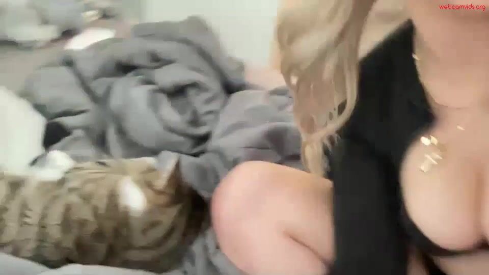 hotandhornyhannah - Private  Video lactation sucktits singlemom