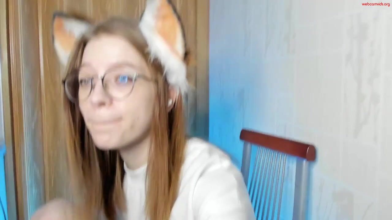 lunar_sofia - Private  Video smoker shorthair room